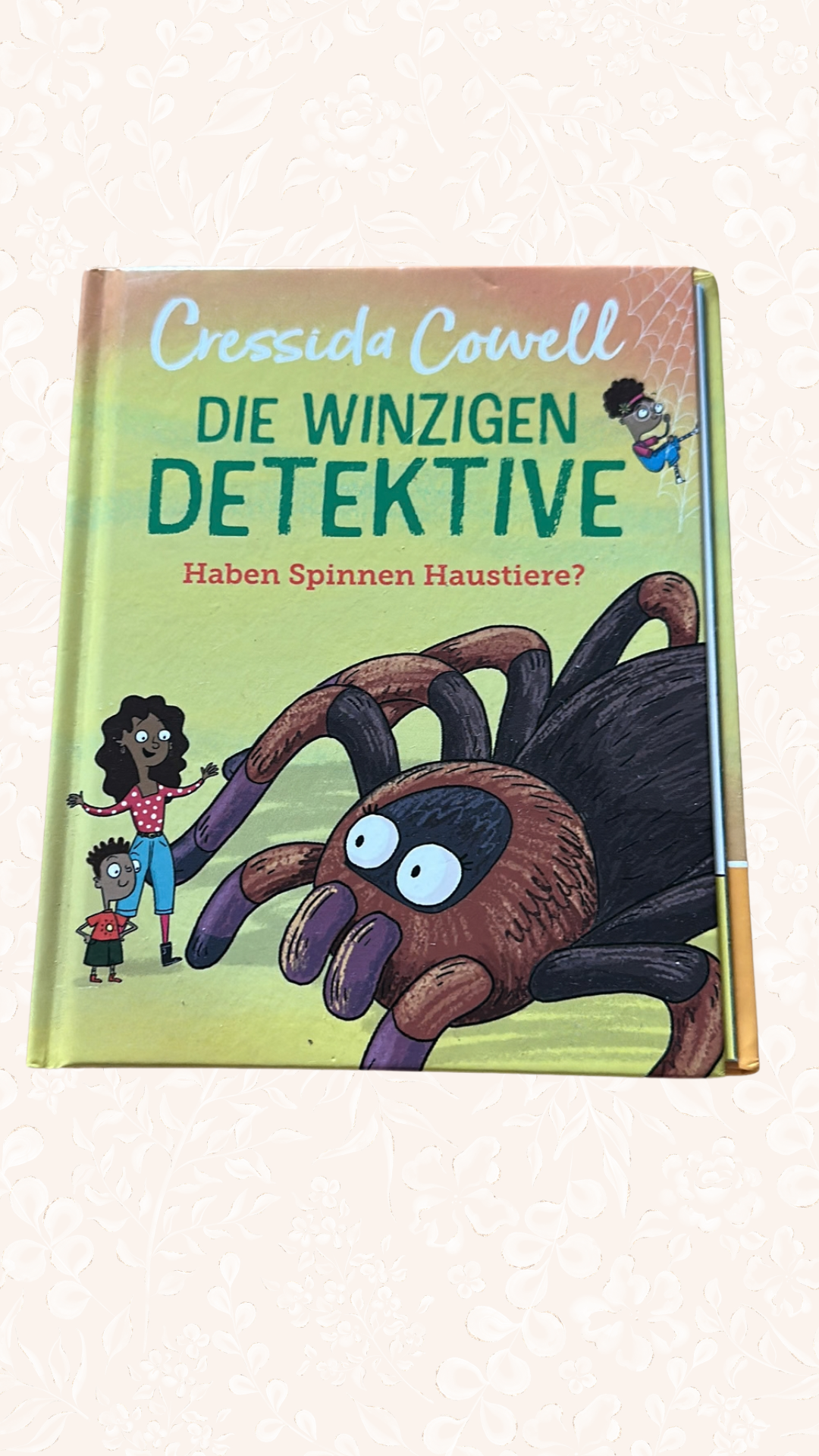 Buch „Die Winzigen Detektive“