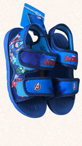 Sandalen Avenger 31